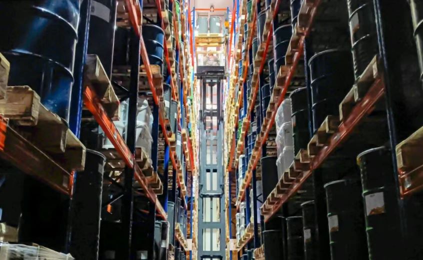 Caso di studio all'estero | Carrello elevatore a tre vie Man Up di Zowell